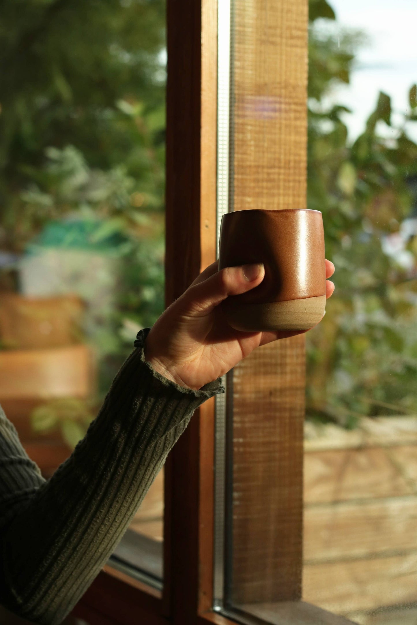 Coming soon! Pottery Thumb Mugs